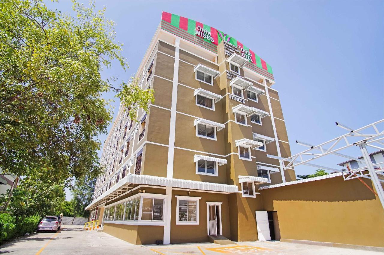 Wises Hotel Ban Bang Phra Extérieur photo